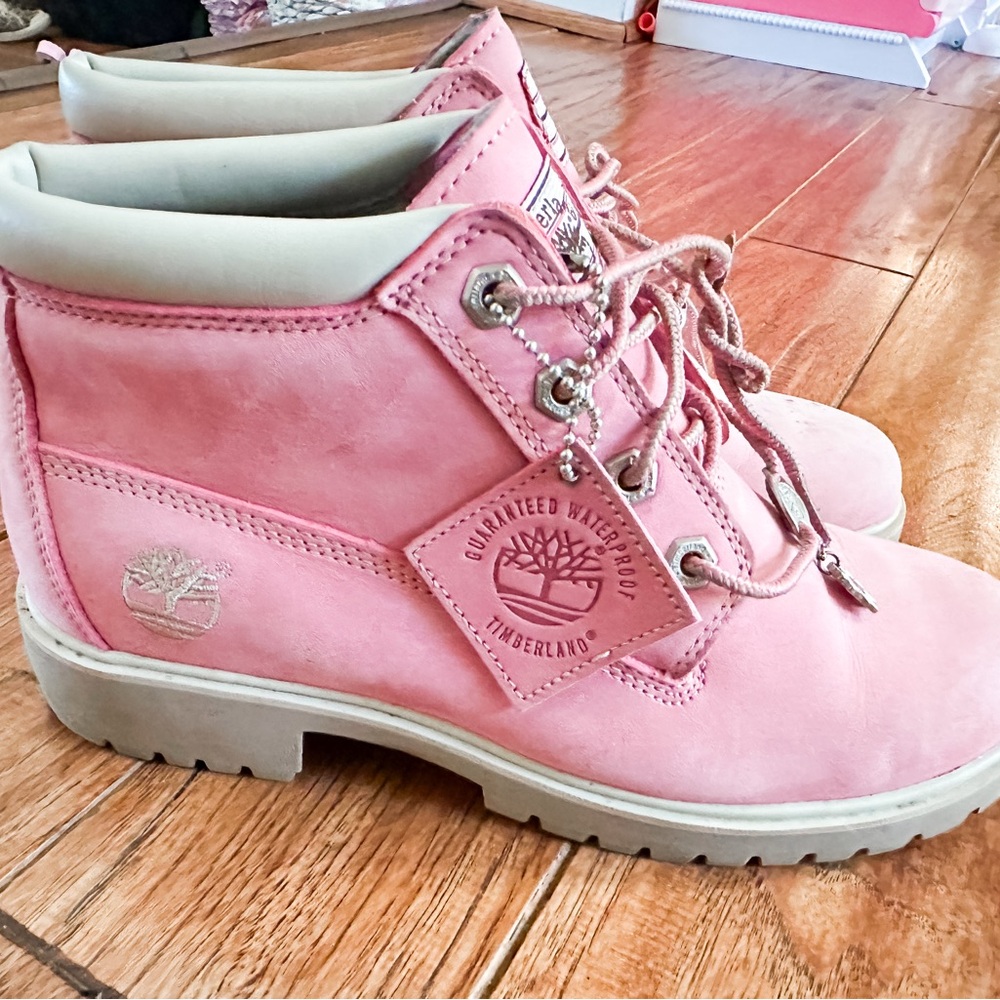 Timberland Light Pink Lace-Up Boots